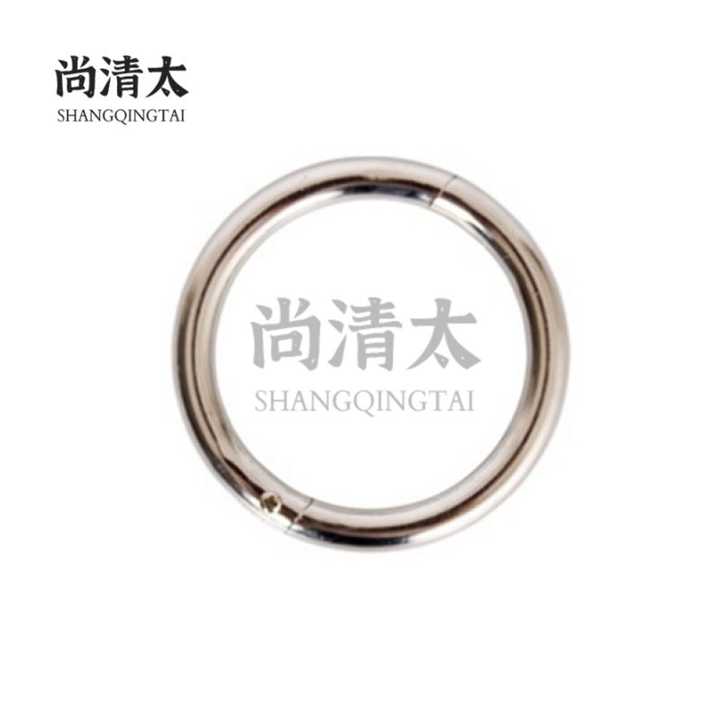 Chrome Cattle Nose Ring (Middlebig)